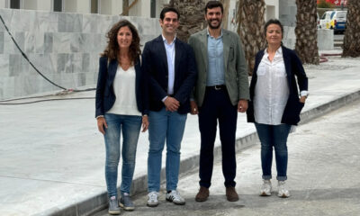 The Mayor of Mojácar visits the Health Centre works on the home straight of the construction